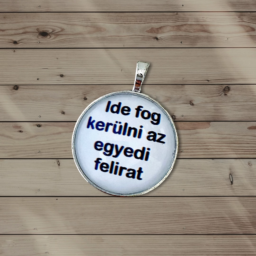 Egyedi feliratos medált szeretnék! (a feliratot a megrendelés után tudod elküldeni!)