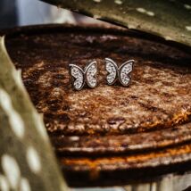 Pillangós cirkónia kristályokkal kirakott 925 ezüst fülbevaló