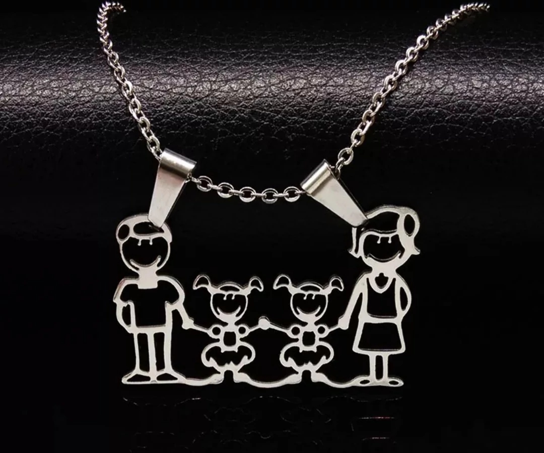 Family nyaklánc- Anya, Apa, két kislány